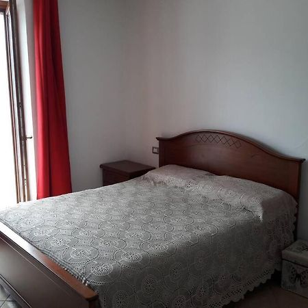 Appartamento sul lago d'Iseo Tavernola Bergamasca Exterior foto